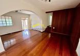 Casa, 5 Quartos, 20 Vagas, 1 Suite
