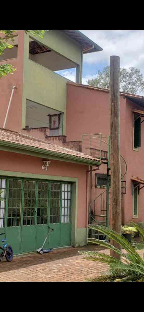 Casa em Condomínio com 4 quartos à venda no bairro Fazenda do Engenho, 350m²
