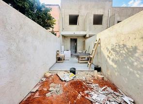 Casa, 2 Quartos, 2 Vagas em Jardim Leblon, Belo Horizonte, MG valor de R$ 439.000,00 no Lugar Certo