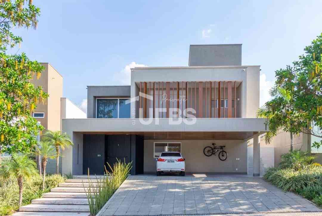 Casa com 5 quartos à venda no bairro Alphaville Flamboyant Residencial Araguaia, 584m²