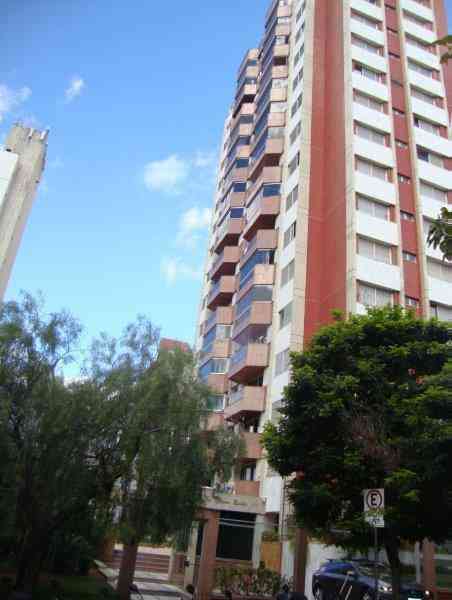 Apartamento com 4 quartos à venda no bairro Santo Antônio, 147m²