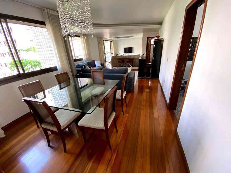 Apartamento com 4 quartos à venda no bairro Gutierrez, 210m²