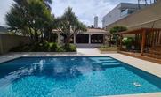 Casa em Condomínio, 4 Quartos, 10 Vagas, 4 Suites