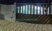 Casa Comercial, 3 Quartos, 3 Vagas, 2 Suites
