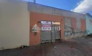Lote, 2 Quartos, 1 Suite