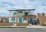 Casa em Condomínio, 4 Quartos, 4 Vagas, 3 Suites