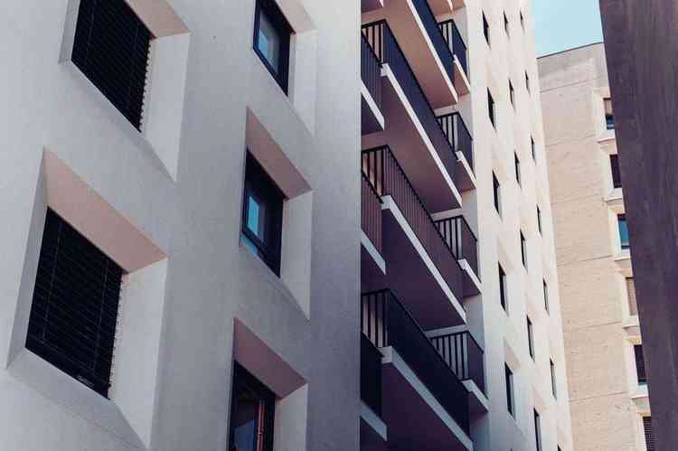 Para escolher o apartamento ideal, devem ser levados em considerao muitos fatores importantes. / Foto: Freepik - 