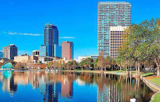 Orlando  um dos destinos mais procurados pelos brasileiros que desejam comprar imveis no exterior - Shutterstock