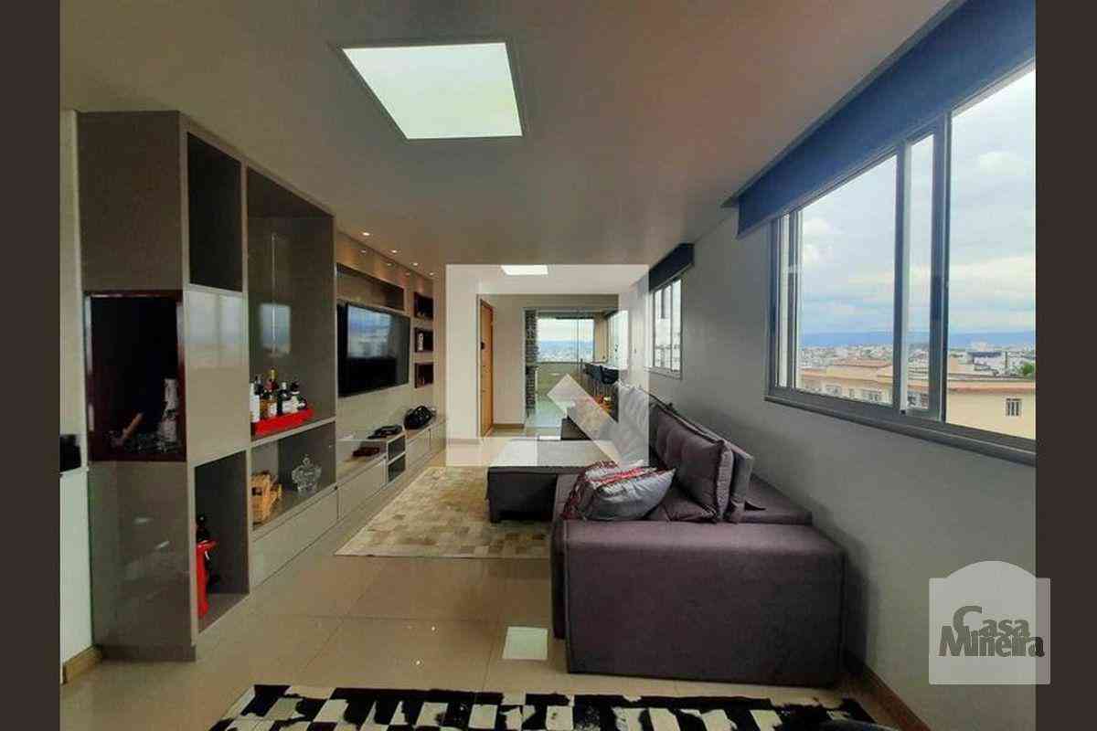 Apartamento com 3 quartos à venda no bairro Santa Cruz Industrial, 243m²