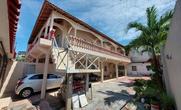 Casa em Condomínio, 8 Quartos, 4 Vagas, 5 Suites
