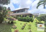 Casa em Condomínio, 5 Quartos, 2 Vagas, 2 Suites