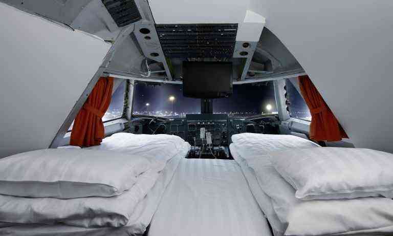 Ex-cabine do piloto é uma das suítes mais luxuosas - Reprodução jumbojet.com