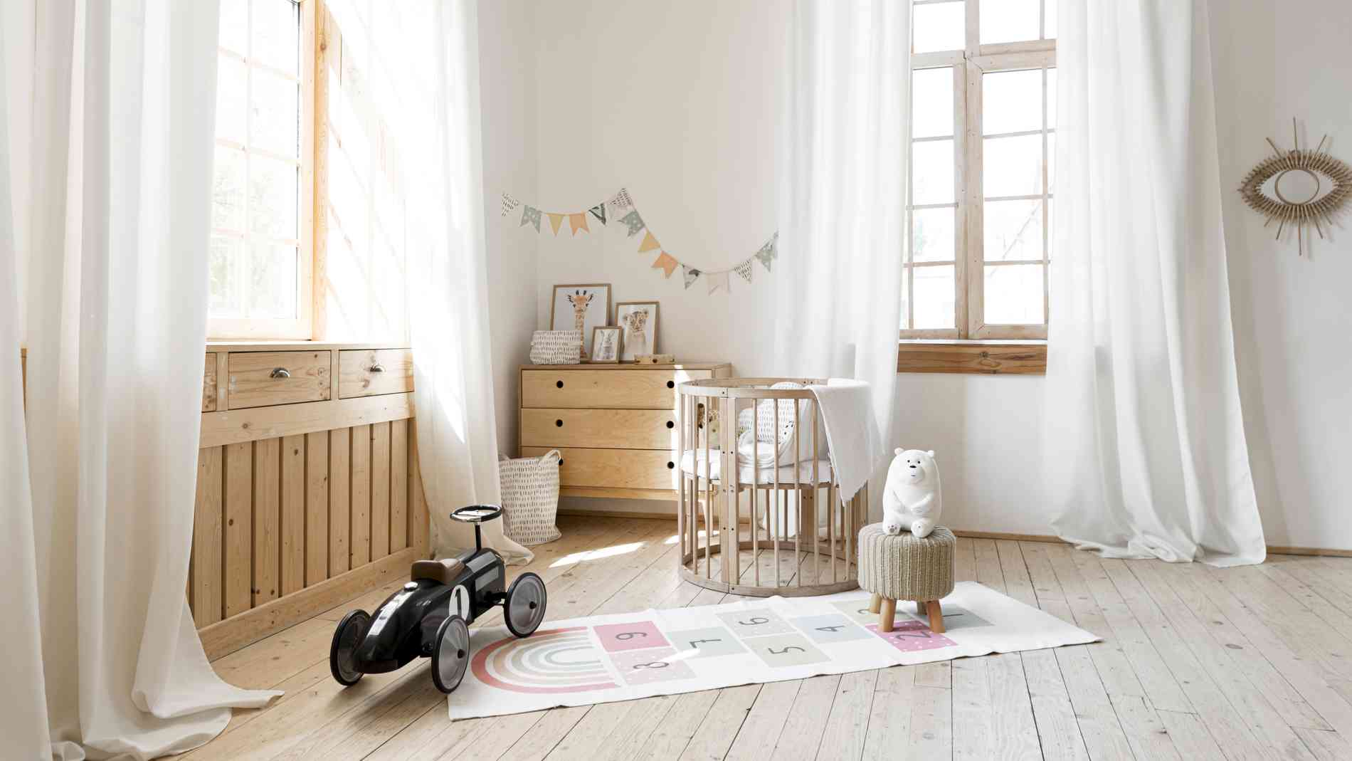 Modelo cortina quarto infantil - Freepik