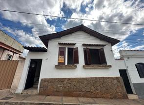 Casa, 5 Quartos para alugar em Centro, Nepomuceno, MG valor de R$ 2.000,00 no Lugar Certo