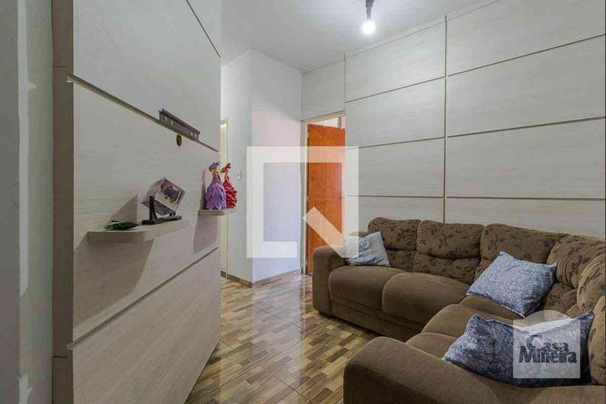 Apartamento com 3 quartos à venda no bairro Fonte Grande, 60m²