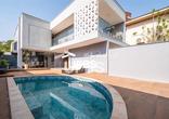 Casa em Condomínio, 4 Quartos, 4 Vagas, 4 Suites