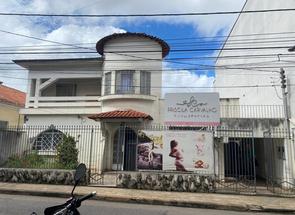Casa, 5 Quartos, 1 Vaga em Centro, Varginha, MG valor de R$ 1.200.000,00 no Lugar Certo