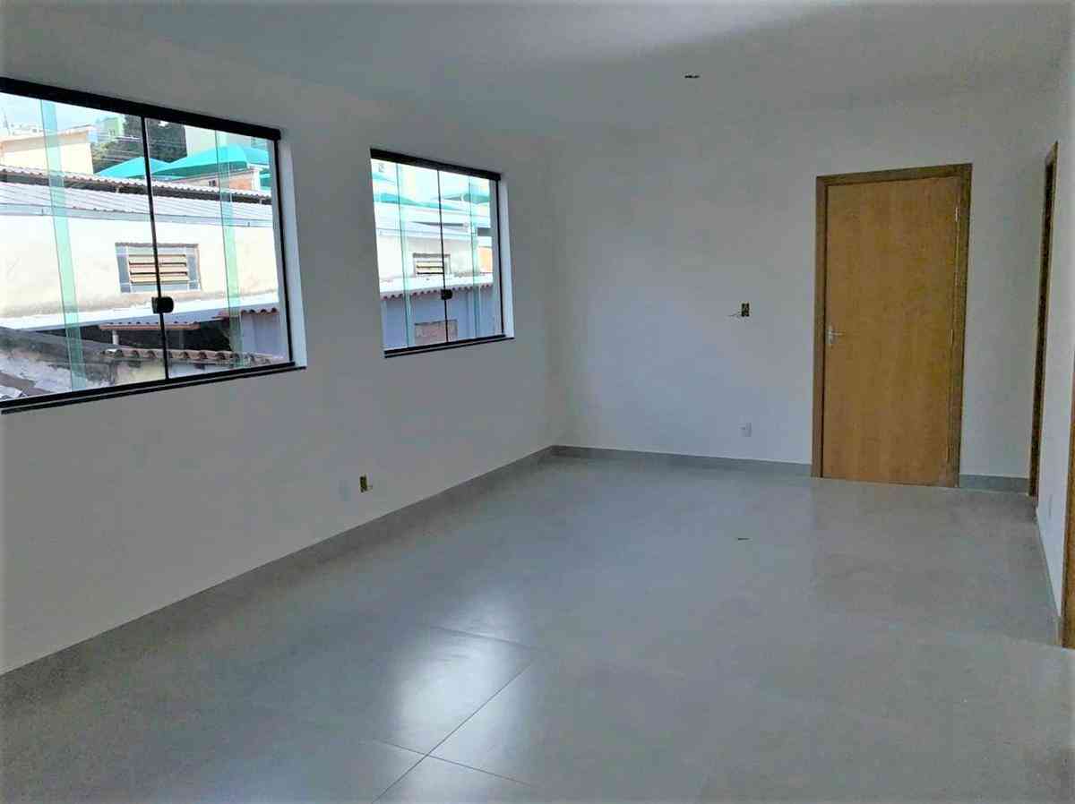 Apartamento com 3 quartos à venda no bairro Santa Teresa, 85m²