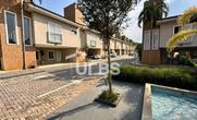 Casa em Condomínio, 4 Quartos, 2 Vagas, 4 Suites
