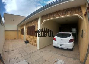Casa, 4 Quartos, 1 Vaga, 1 Suite em Jardim Andere, Varginha, MG valor de R$ 420.000,00 no Lugar Certo