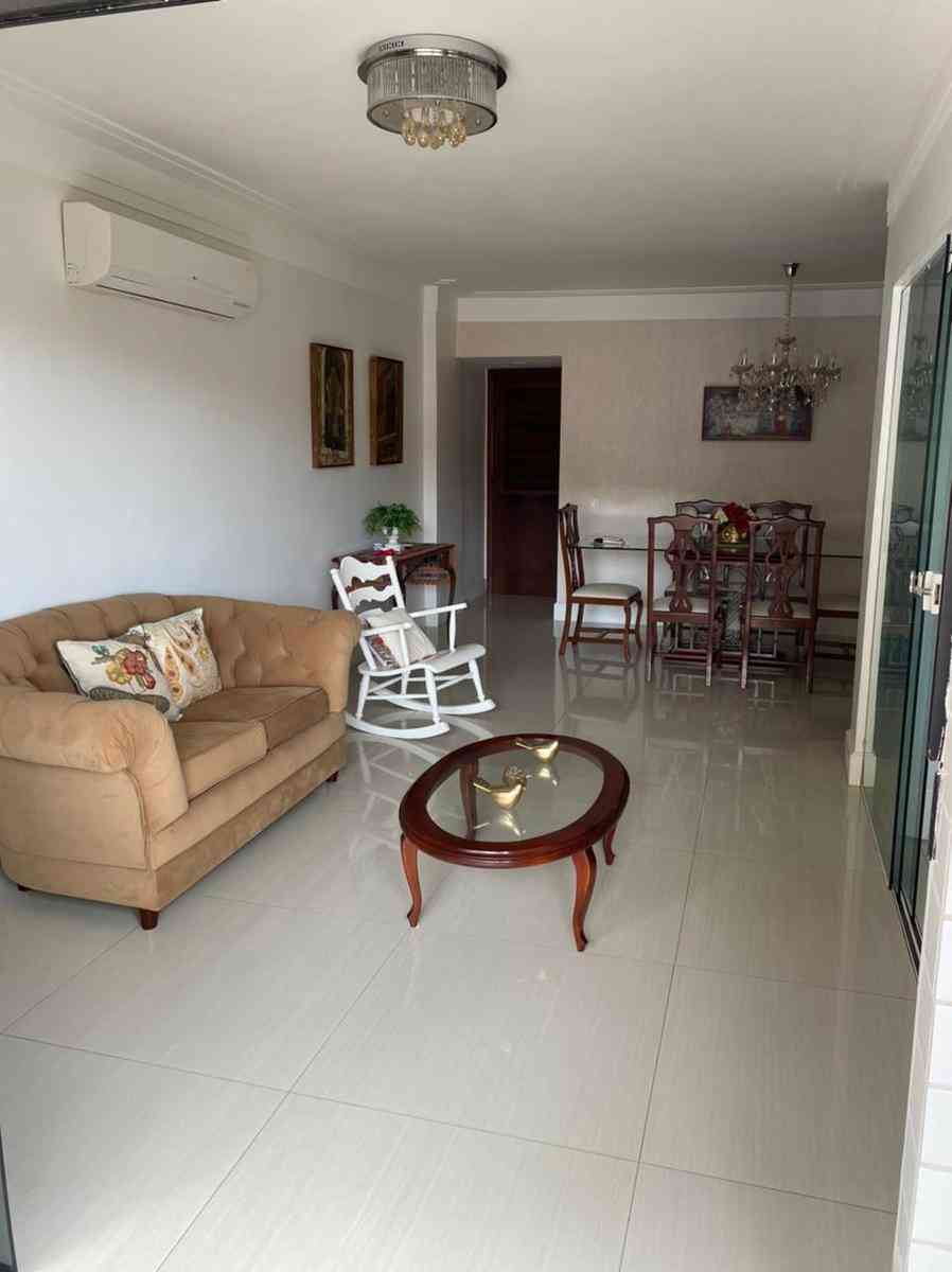 Apartamento com 3 quartos à venda no bairro Jardim Renascença, 127m²