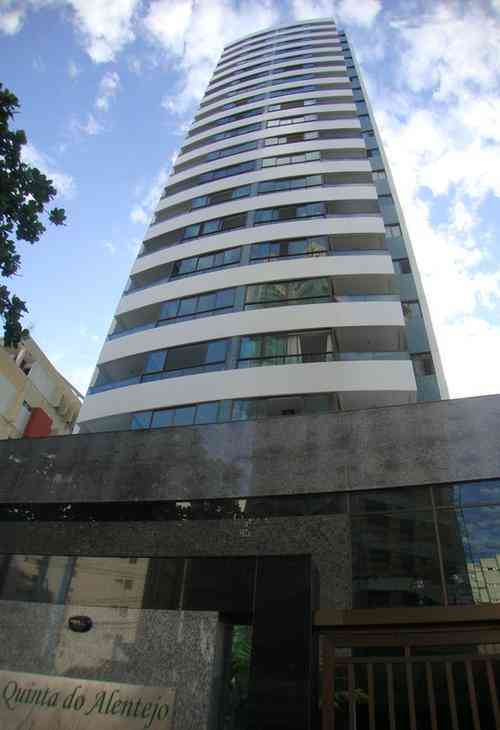 Apartamento com 3 quartos à venda no bairro Boa Viagem, 100m²