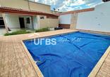 Casa, 3 Quartos, 4 Vagas, 3 Suites