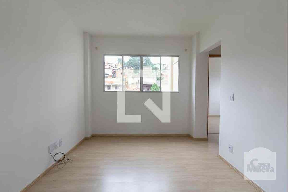 Apartamento com 2 quartos à venda no bairro Milionários, 47m²