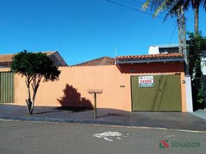 Casa, 3 Quartos, 2 Vagas em Rua Agostinho Feijó Sanches, Santa Mônica, Londrina, PR valor de R$ 300.000,00 no Lugar Certo