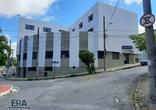 Prédio, 8 Vagas