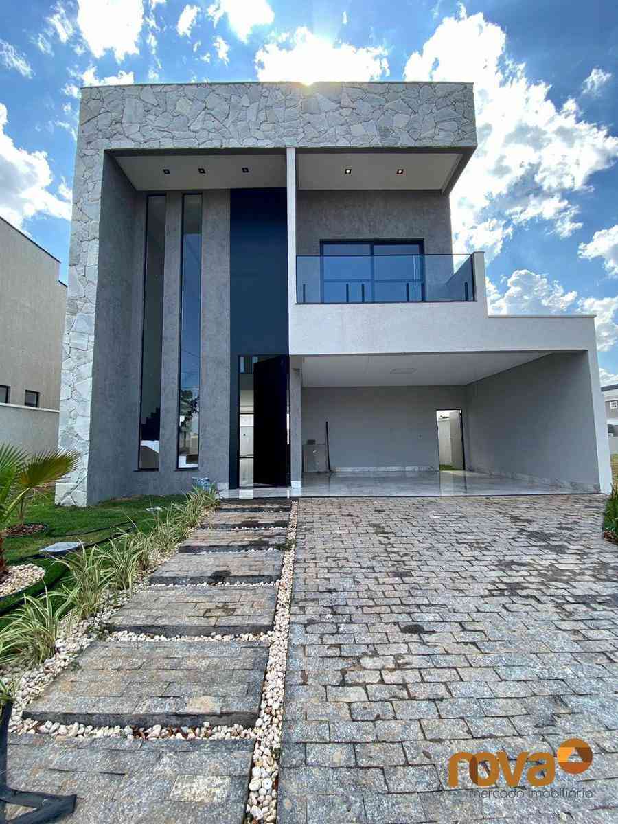 Casa com 3 quartos à venda no bairro Terras Alpha Residencial 2, 222m²