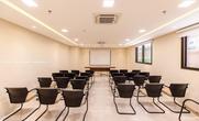 Sala, 4 Quartos, 8 Vagas