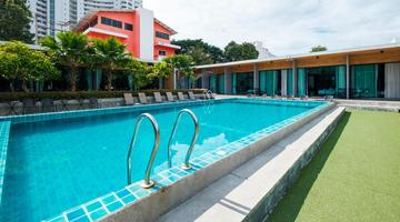 Piscina aquecida em pr�dio vira diferencial que valoriza im�veis