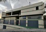 Prédio, 12 Vagas