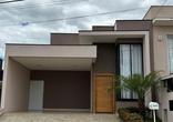 Casa em Condomínio, 3 Quartos, 2 Vagas, 3 Suites
