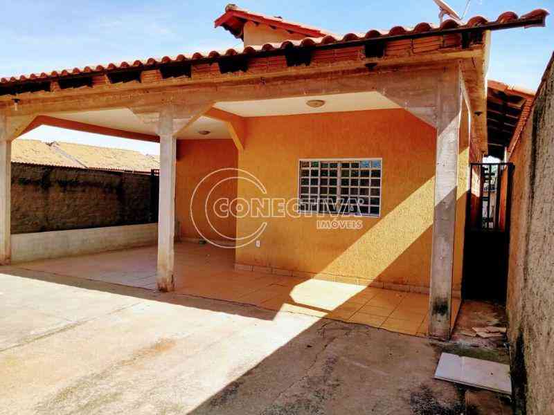 Casa com 3 quartos à venda no bairro Conjunto Vera Cruz, 176m²