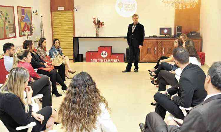 Presidente da Lar Imveis, Luiz Antnio Rodrigues lanou na segunda-feira a campanha 'Alugue sem fiador' - Juarez Rodrigues/EM/D.A Press
