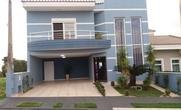 Casa em Condomínio, 4 Quartos, 2 Vagas, 4 Suites