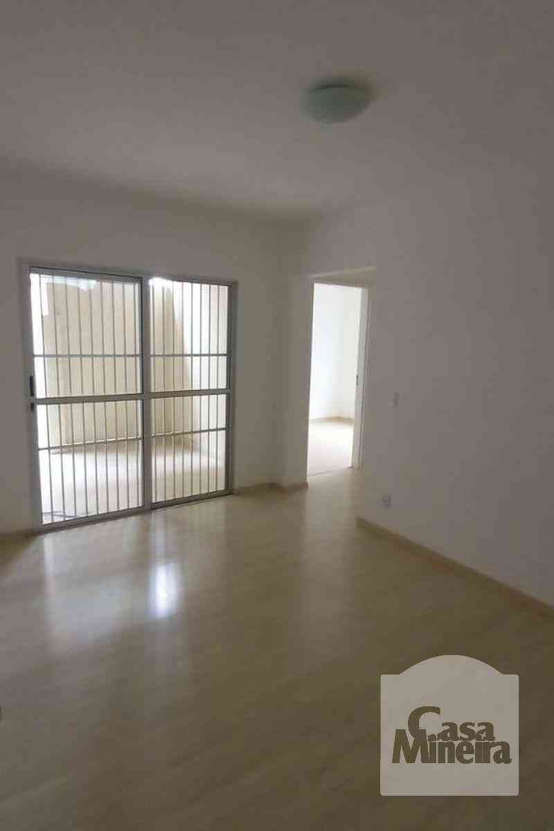 Apartamento com 1 quarto à venda no bairro Araguaia, 80m²