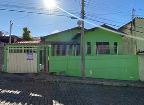 Casa, 3 Quartos, 1 Vaga, 1 Suite para alugar em Centro, Nepomuceno, MG valor de R$ 1.300,00 no Lugar Certo