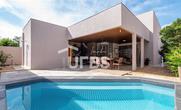 Casa em Condomínio, 3 Quartos, 4 Vagas, 3 Suites