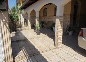 Casa, 5 Quartos, 2 Vagas em Quitandinha, Timóteo, MG valor de R$ 700.000,00 no Lugar Certo