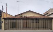 Casa, 4 Quartos, 1 Vaga, 1 Suite