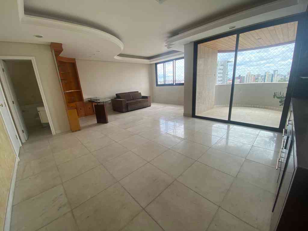Apartamento com 4 quartos à venda no bairro Gutierrez, 190m²