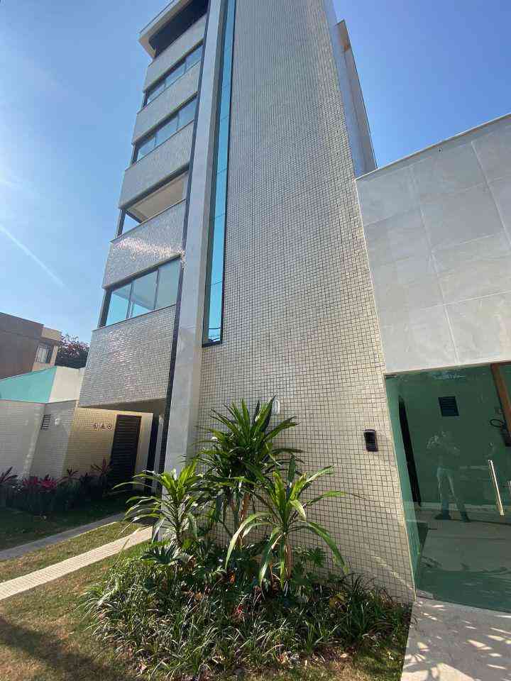 Apartamento com 4 quartos à venda no bairro Cidade Nova, 133m²
