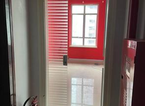 Sala, 5 Quartos para alugar em Liberdade, São Paulo, SP valor de R$ 2.000,00 no Lugar Certo