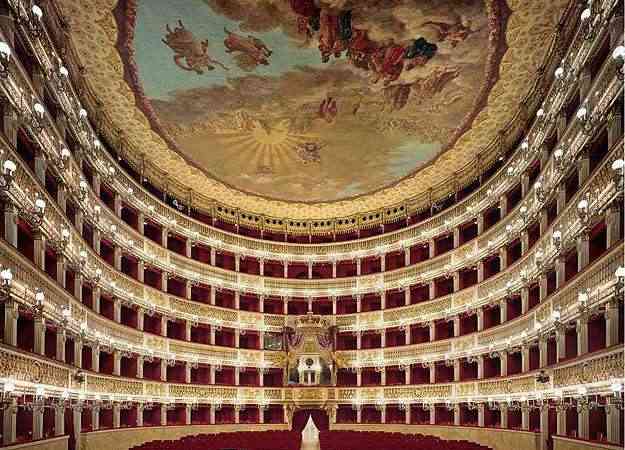 Real Teatro di San Carlo, Npoles - David Leventi/Divulgao