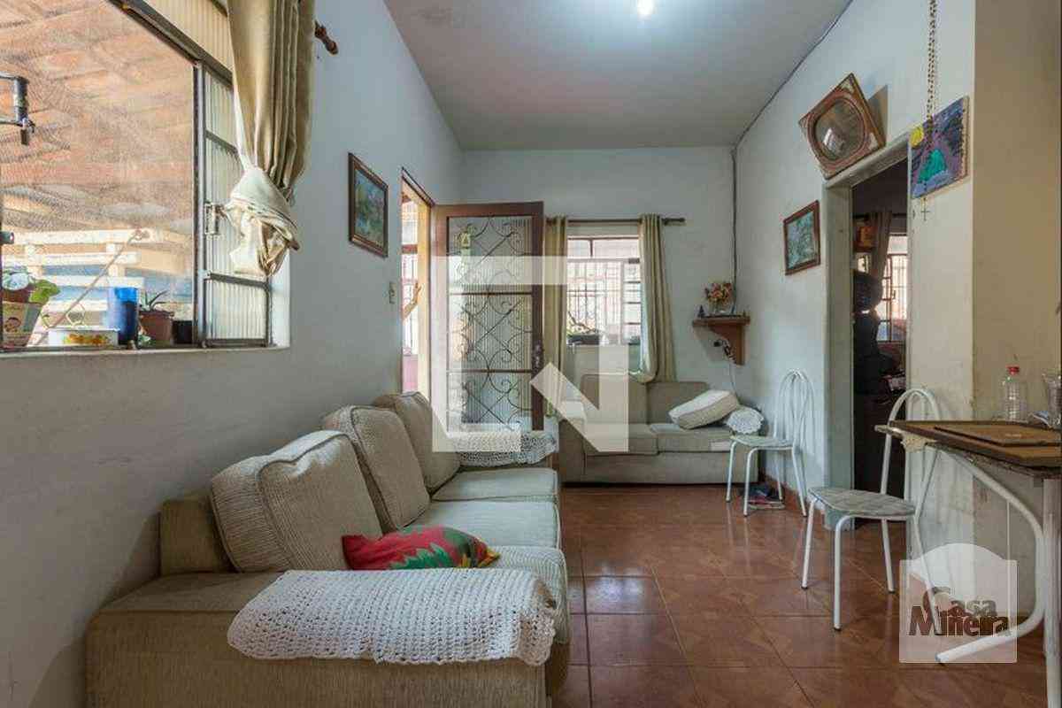 Casa com 2 quartos à venda no bairro Betânia, 120m²