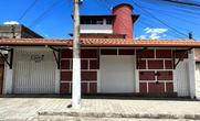 Prédio, 8 Quartos, 10 Vagas, 1 Suite