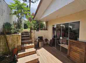 Casa, 10 Quartos, 2 Vagas, 3 Suites em Santa Cândida, Curitiba, PR valor de R$ 900.000,00 no Lugar Certo
